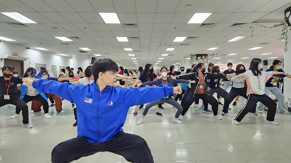 第20届东南亚中学生杨靖耀中华文化营14